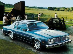 Oldsmobile Delta 88 Royale Coupe 1977 года